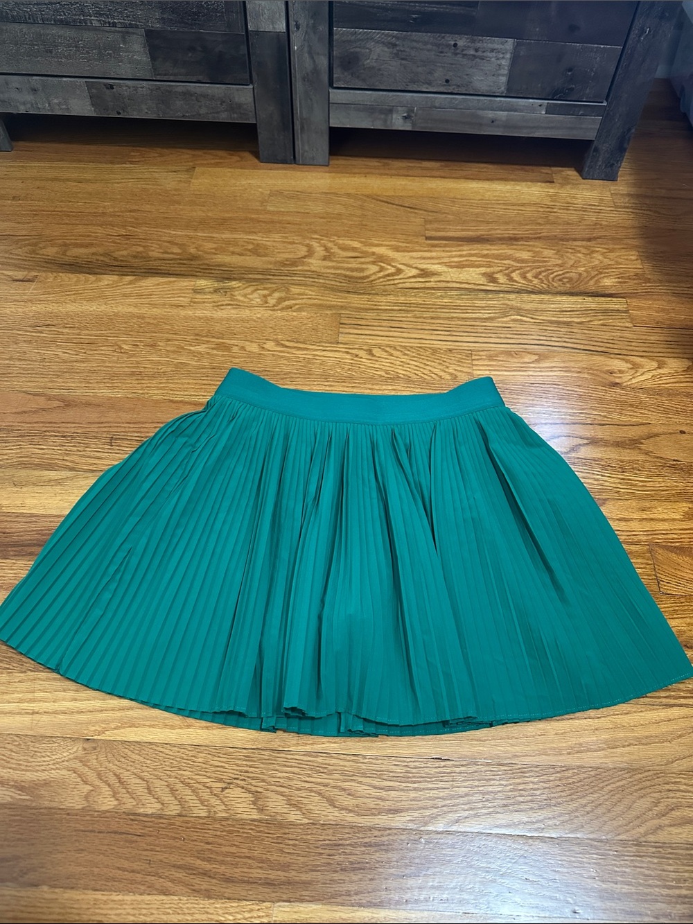 GAP Emerald Green Pleated Skater Skirt